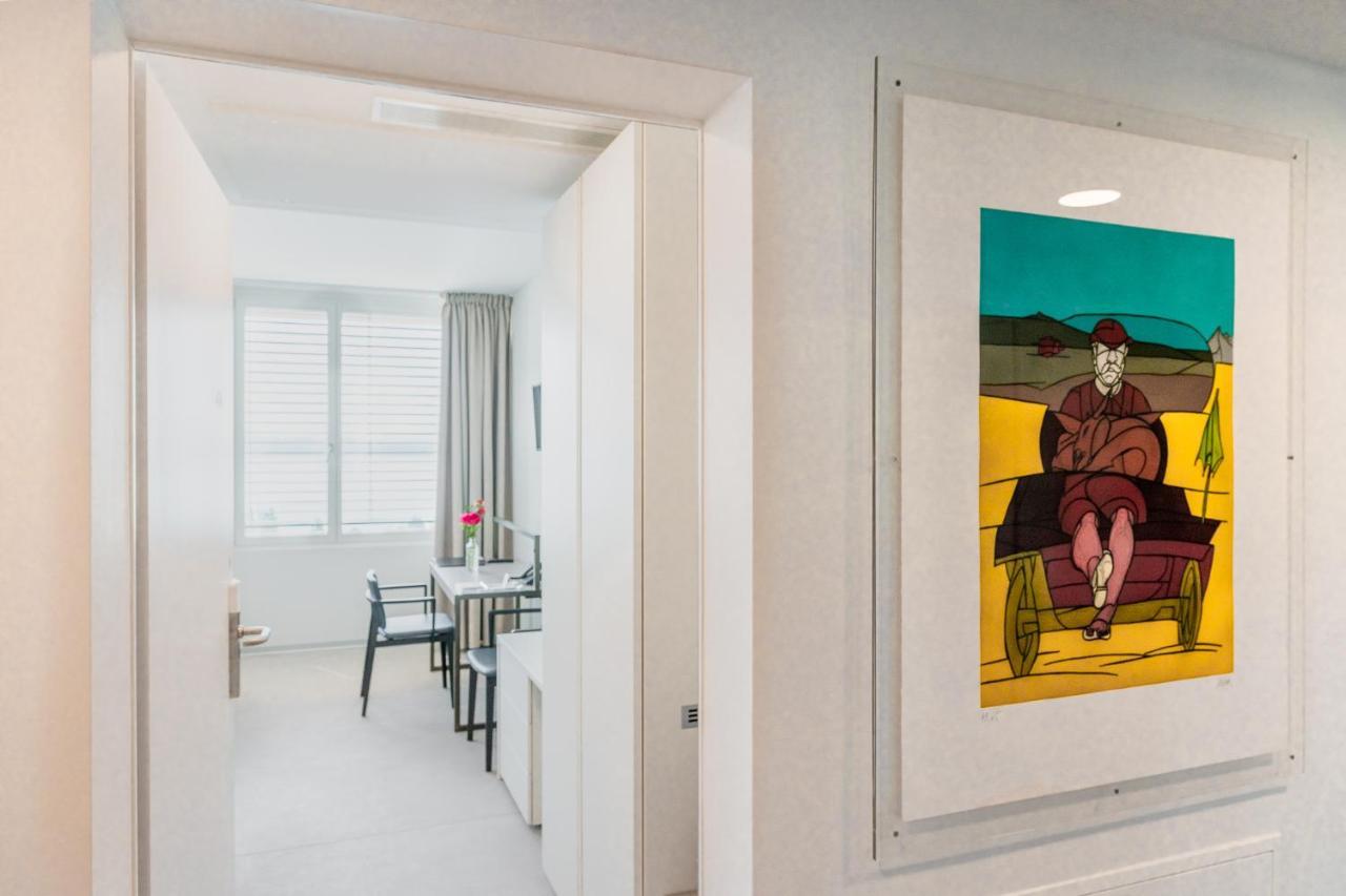 Hotel Alpes & Lac Neuchâtel Kültér fotó