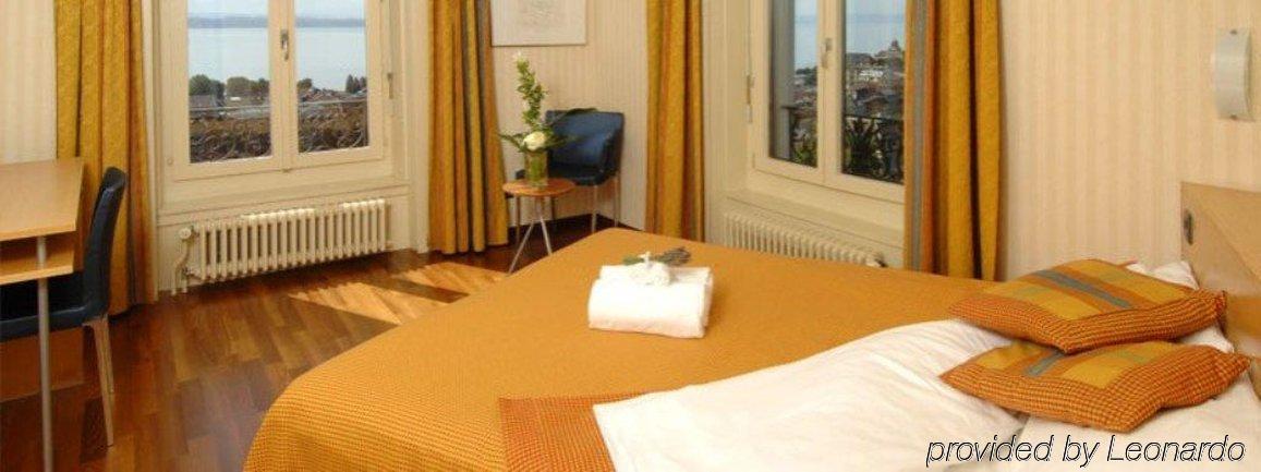 Hotel Alpes & Lac Neuchâtel Szoba fotó
